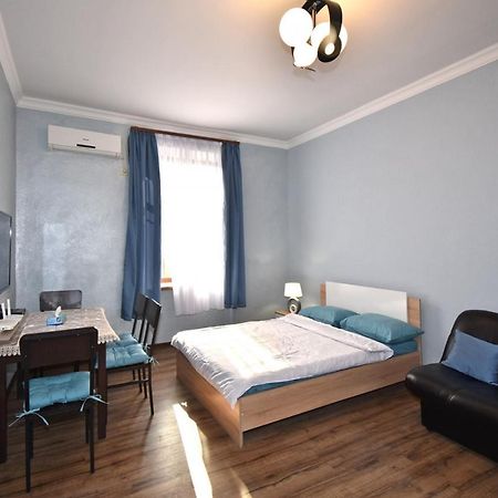 Apartment Near Sasundci Davit Metro Station Jerevan Buitenkant foto