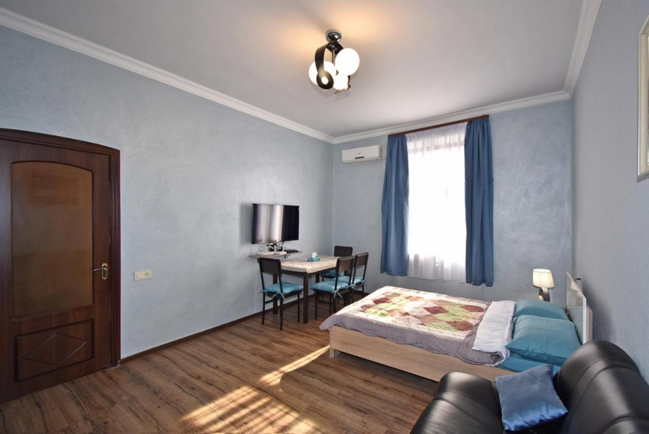 Apartment Near Sasundci Davit Metro Station Jerevan Buitenkant foto